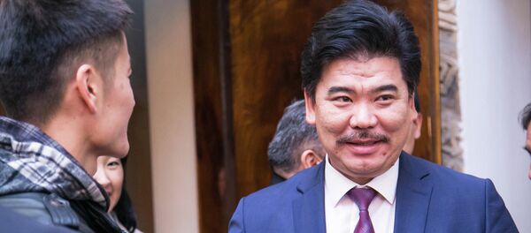 Маданият, маалымат жана туризм министри, таланттуу режиссер Алтынбек Максутов. Архив Маданият, маалымат жана туризм министри, таланттуу режиссер Алтынбек Максутов. Архив - Sputnik Кыргызстан