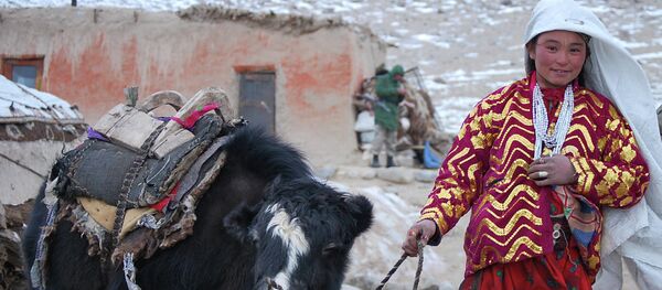 Архив: Памирлик кыргыз кызы - Sputnik Кыргызстан