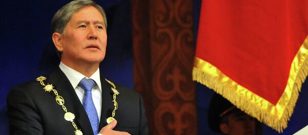 Инаугурация президента Киргизии Алмазбека Атамбаева - Sputnik Кыргызстан