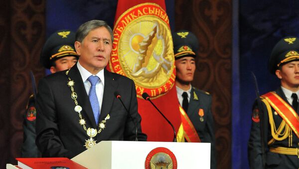 Инаугурация президента Киргизии Алмазбека Атамбаева - Sputnik Кыргызстан