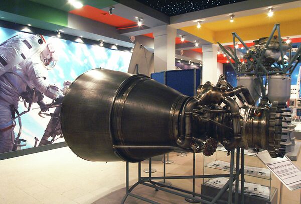 Камера сгорания. Предназначена для жидкостных двигателей. Архивное фото - Sputnik Кыргызстан