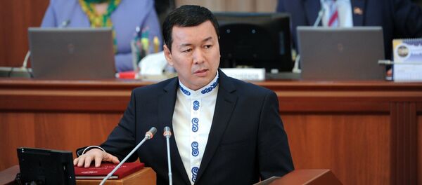 Министр труда, миграции и молодежи Алиясбек Алымкулов Министр труда, миграции и молодежи Алиясбек Алымкулов - Sputnik Кыргызстан