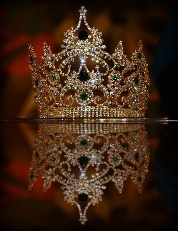 Корона конкурса Miss Guyana World 2014 - Sputnik Кыргызстан