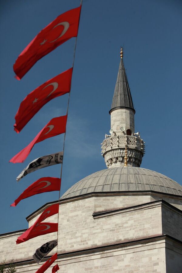 Турецкие флаги. Архивное фото - Sputnik Кыргызстан