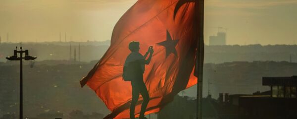 Флаг Турции. Архивное фото - Sputnik Кыргызстан