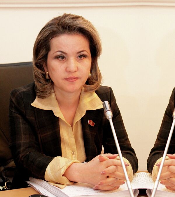 Депутат Жогорку Кенеша Дамира Ниязалиева - Sputnik Кыргызстан