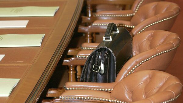 Стол заседаний и кресла. Архивное фото - Sputnik Кыргызстан