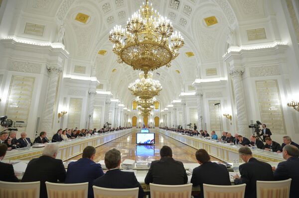 В.Путин провел совместное заседание Госсовета и Совета по культуре и искусству - Sputnik Кыргызстан