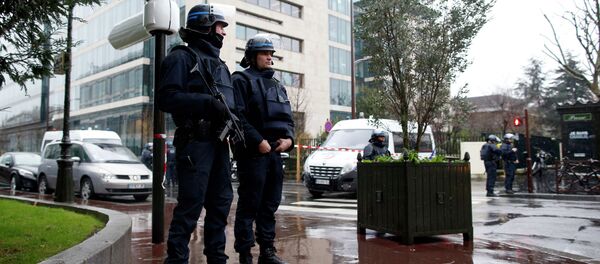 Архив: Франция полициясы Архив: Франция полициясы - Sputnik Кыргызстан