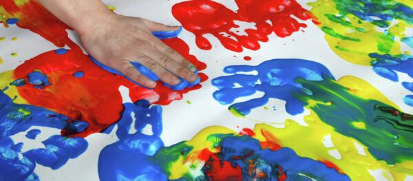 Праздник Солнечный круг для детей психоневрологической больницы Праздник Солнечный круг для детей психоневрологической больницы - Sputnik Кыргызстан