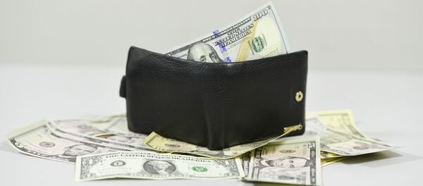 Денежные купюры долларов США. Архивное фото - Sputnik Кыргызстан