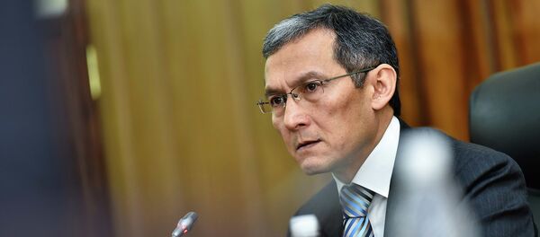 Экс-премьер Кыргызстана Жоомарт Оторбаев. Архивное фото - Sputnik Кыргызстан