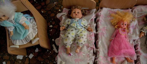 Брошенные игрушки. Архивное фото - Sputnik Кыргызстан