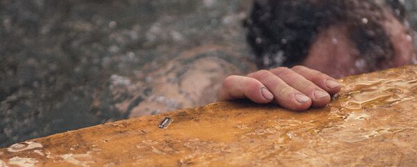 Сууга түшүү. Архив - Sputnik Кыргызстан