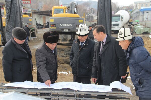 Строительство эстакадного моста в городе Ош - Sputnik Кыргызстан