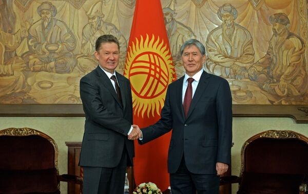 Президент Алмазбек Атамбаев принял председателя правления ОАО «Газпром» Алексея Миллера - Sputnik Кыргызстан