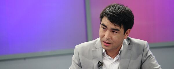 Жанар Акаев. Архивное фото Жанар Акаев. Архивное фото - Sputnik Кыргызстан