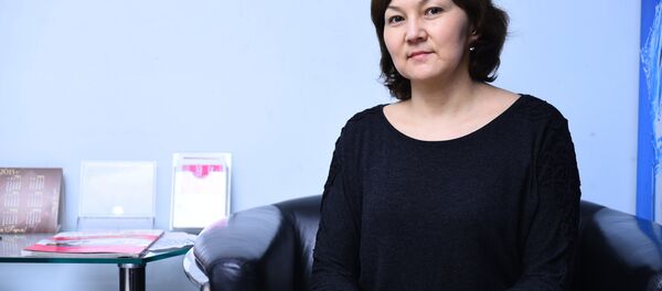 Врач Национального центра онкологии КР Батырканова Чынара Жээнбековна - Sputnik Кыргызстан