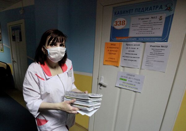 Работа детской поликлиники во Владивостоке в период эпидемии гриппа - Sputnik Кыргызстан
