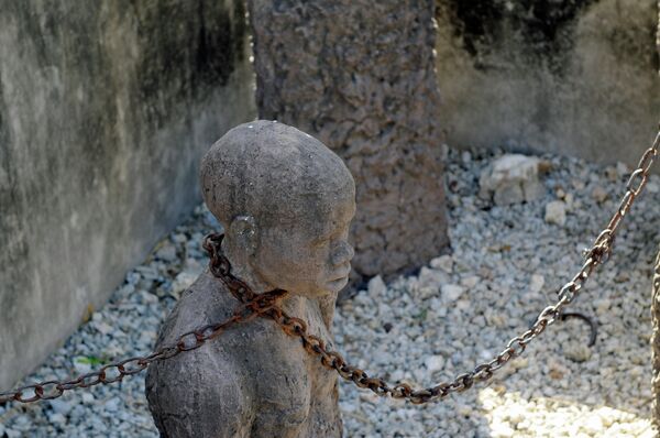 Памятник рабству на Занзибаре. Архивное фото - Sputnik Кыргызстан