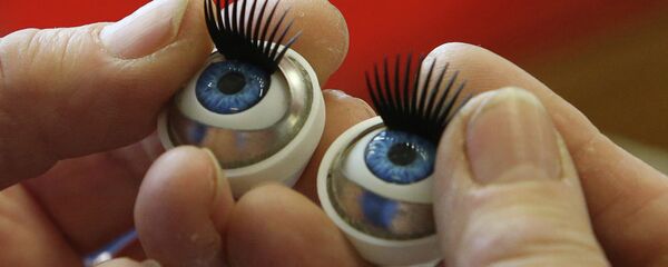 Производство кукол на фабрике Свитанок в городе Могилев - Sputnik Кыргызстан