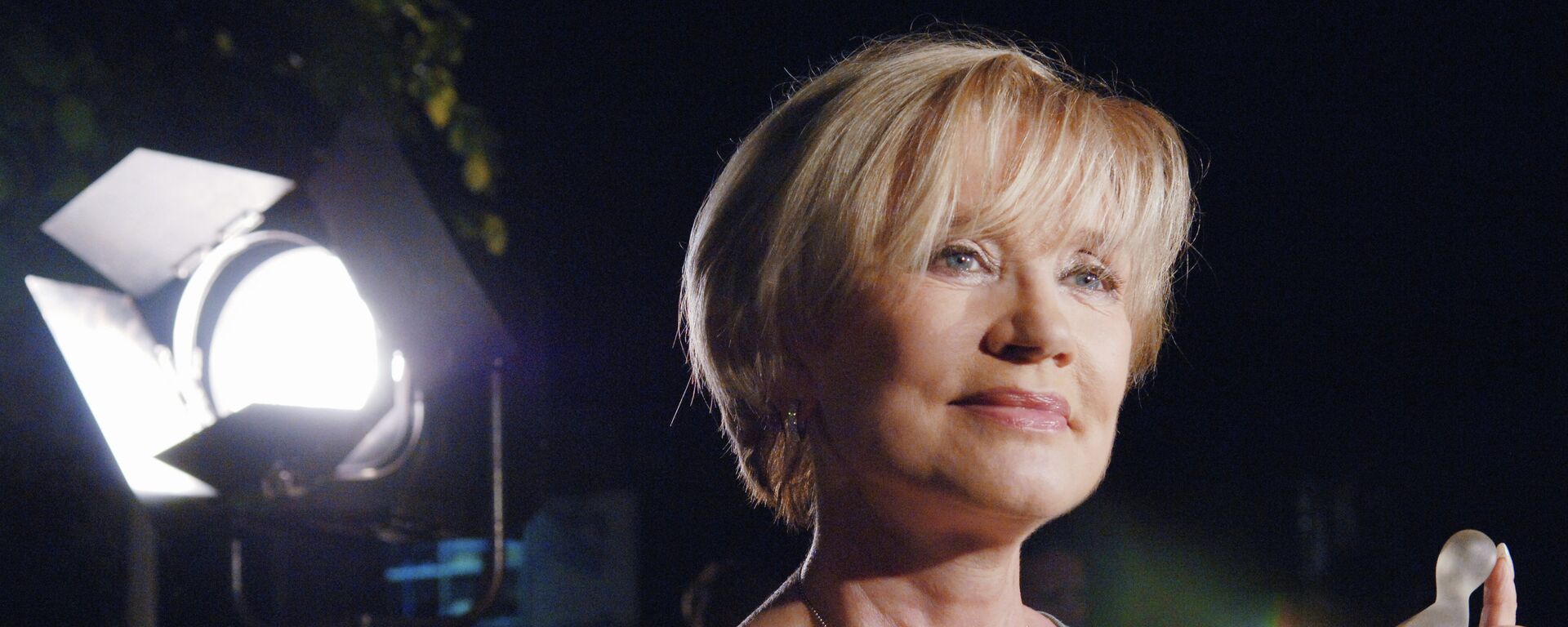 Народная артистка России Вера Алентова. Архивное фото - Sputnik Кыргызстан, 1920, 25.12.2025