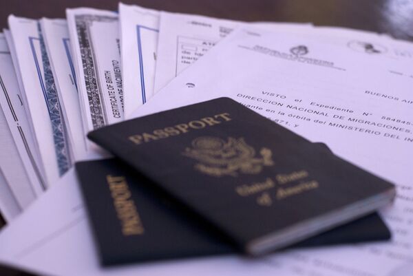 Паспорт гражданина США. Архивное фото - Sputnik Кыргызстан