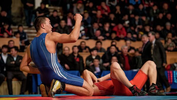 Борец во время соревнований. Архивное фото - Sputnik Кыргызстан
