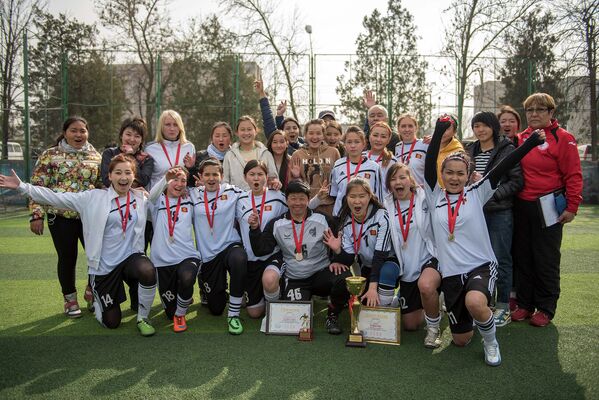 Финал женского чемпионата по мини-футболу. - Sputnik Кыргызстан