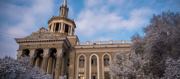 Бишкек шаарындагы эл аралык университет. Архив - Sputnik Кыргызстан