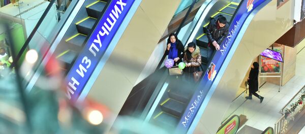 Эскалатор в торговом центре Бишкек-Парк - Sputnik Кыргызстан