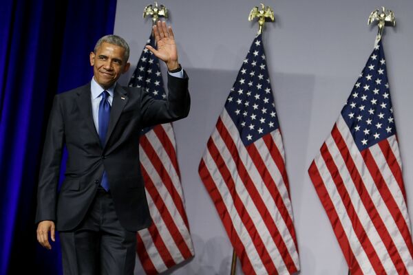 Президент США Барак Обама выходит на сцену. Архивное фото - Sputnik Кыргызстан