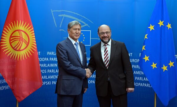 Президент Алмазбек Атамбаев встретился с Председателем Европейского парламента Мартином Шульцем - Sputnik Кыргызстан