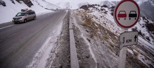 Тоодогу унаа жол. Архив Тоодогу унаа жол. Архив - Sputnik Кыргызстан