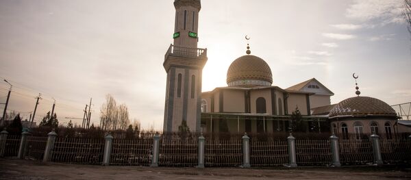 Мечеть в новостройке Ак-Орго. Архивное фото - Sputnik Кыргызстан