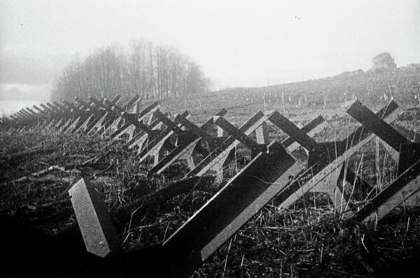 Военные укрепления на границе. Архивное фото - Sputnik Кыргызстан