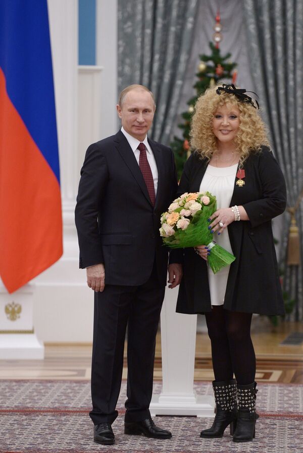 Путин вручил в Кремле государственные награды. - Sputnik Кыргызстан