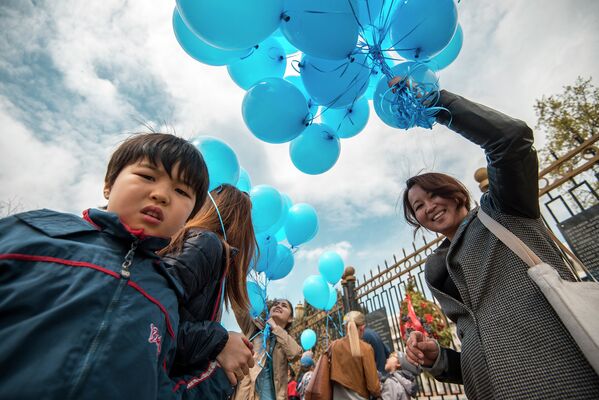 Акция Подарим детям будущее - Sputnik Кыргызстан