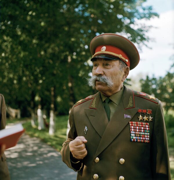 Маршал Советского Союза Семен Буденный - Sputnik Кыргызстан