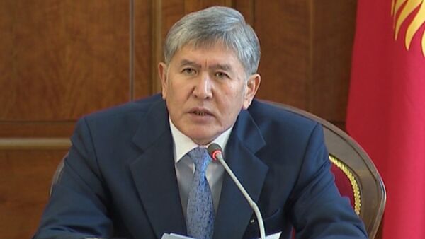 Атамбаев о некоторых имамах: полное невежество и духовное убожество - Sputnik Кыргызстан