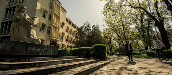 Утро в Бишкеке Утро в Бишкеке - Sputnik Кыргызстан