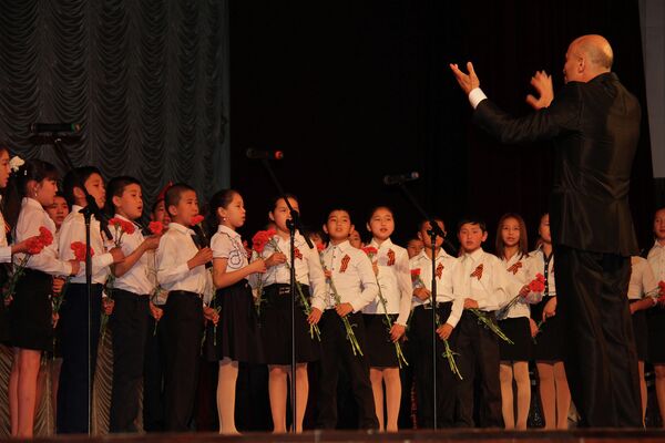 Госпогранслужба организовала концерт в честь Дня Победы - Sputnik Кыргызстан
