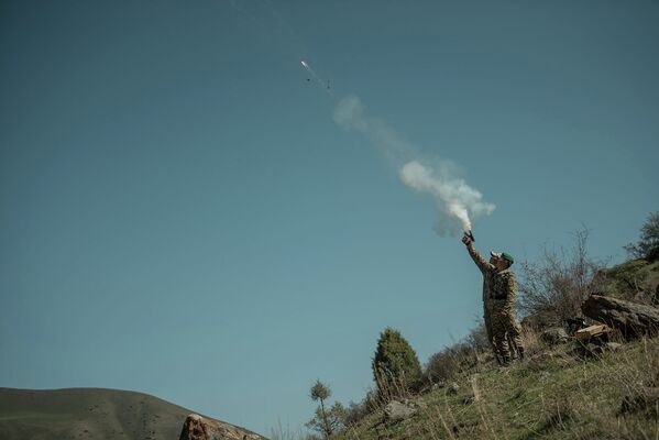 Машыгууну баштоого белги берген ракета асманга атылды. - Sputnik Кыргызстан