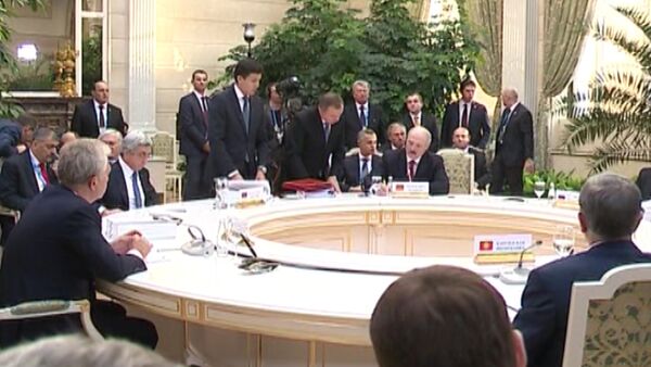 Подписание протоколов Договора о вступлении КР в состав ЕАЭС - Sputnik Кыргызстан