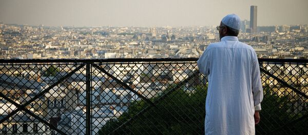 Мусулман киши. Архив Мусулман киши. Архив - Sputnik Кыргызстан