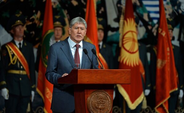 Президент Алмазбек Атамбаев. Архивное фото. - Sputnik Кыргызстан