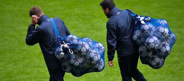 Футбол оюнчулары машыгууда. Архив Футбол оюнчулары машыгууда. Архив - Sputnik Кыргызстан