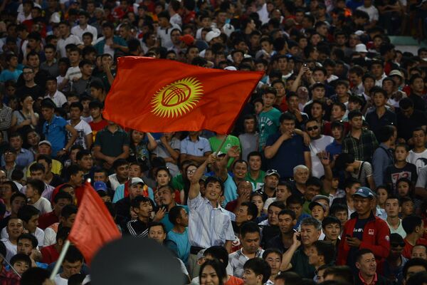 Стадион дрожал от возгласов болельщиков, которые скандировали: Кыргызстан! - Sputnik Кыргызстан