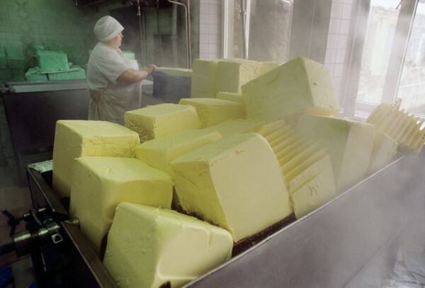 Сырье для изготовления мороженого. Архивное фото - Sputnik Кыргызстан