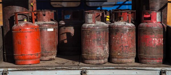 Газовые баллоны в Бишкеке. Архивное фото - Sputnik Кыргызстан